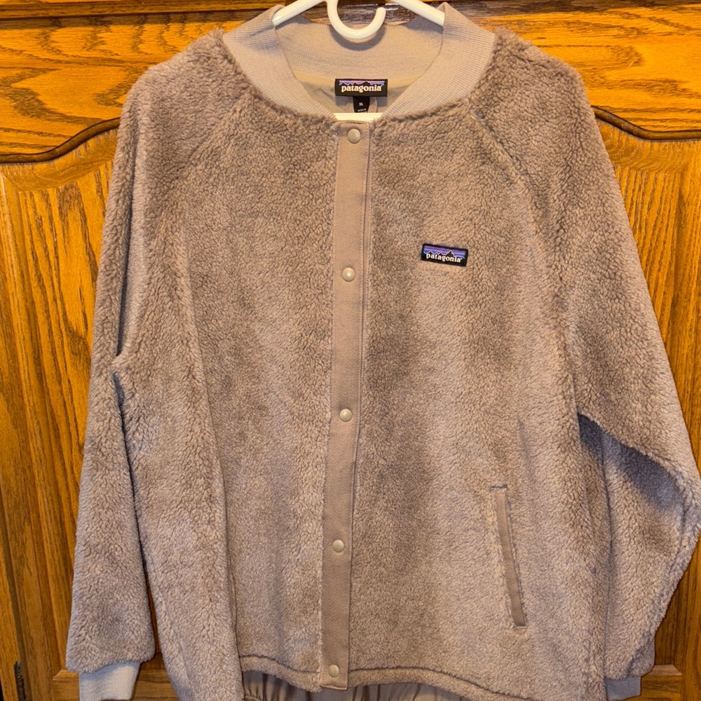 Patagonia Light Gray Fleece Cardigan